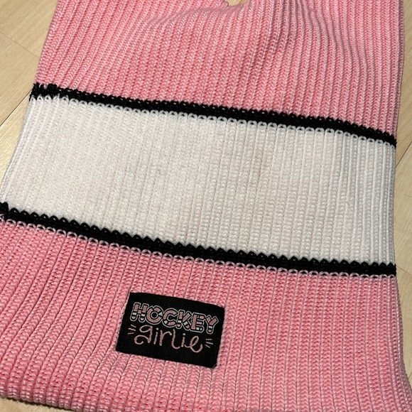 Hockey toque - Picture 2 of 3